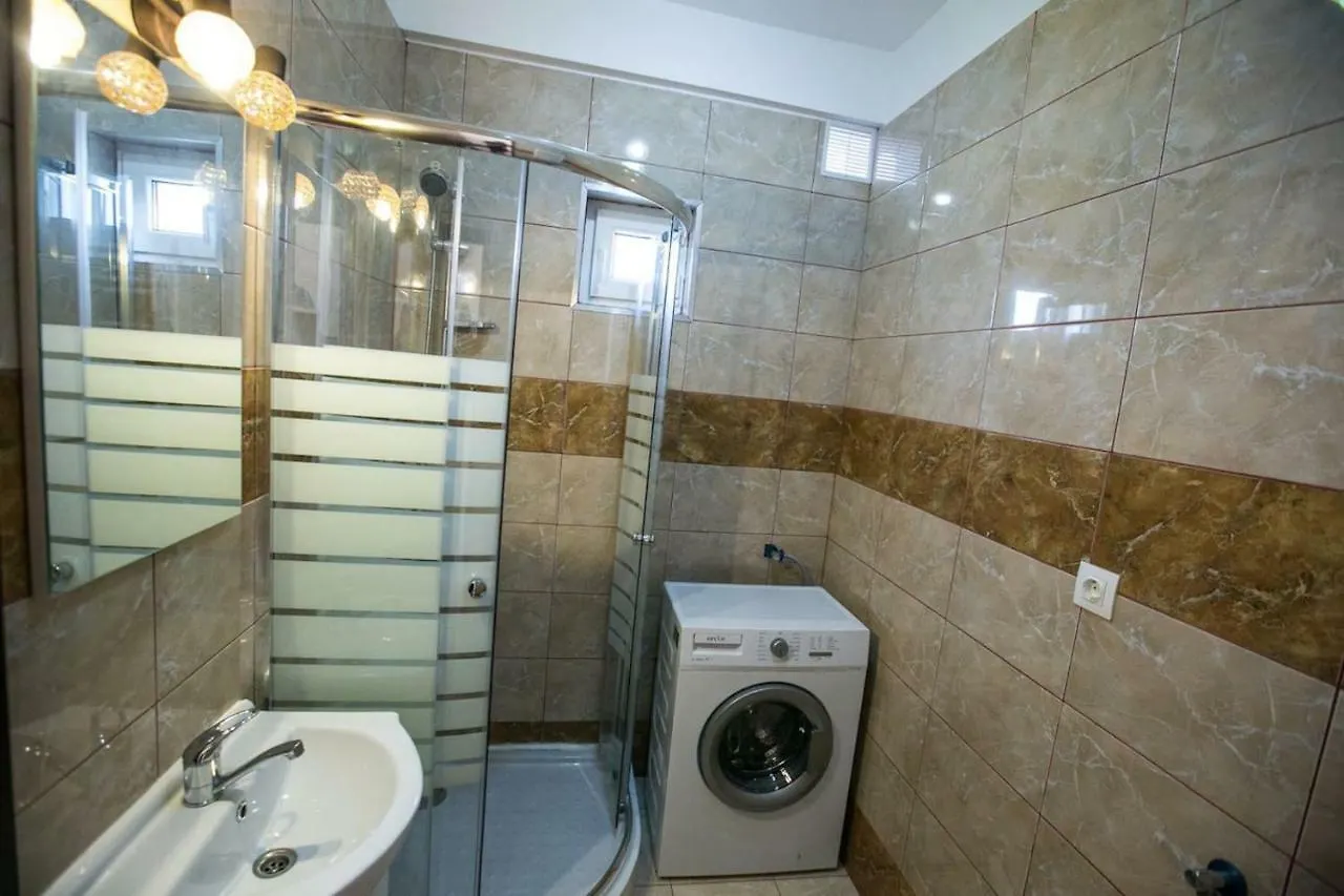 Bright Studio Near The Old Town Apartamento Bucareste